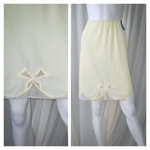 60s Yellow Skirt Slip • Vintage Bali Mini • Nylon Lace Bow • S-M